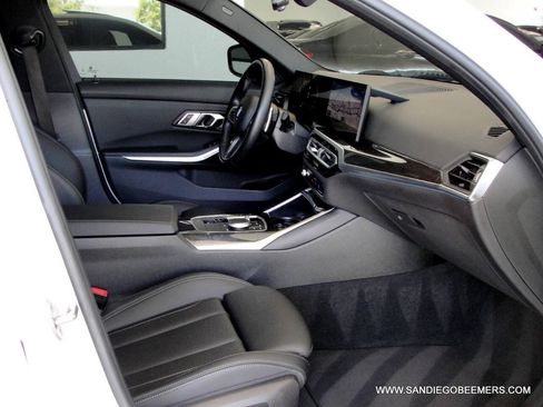 Used 2023 BMW 330i Sedan w/ M Sport Package RWD image 36