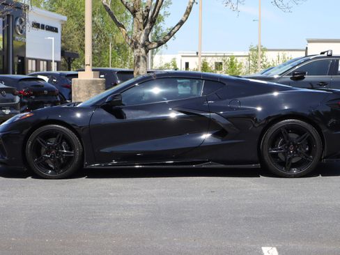 Used 2024 Chevrolet Corvette Stingray Coupe w/ 1LT image 5