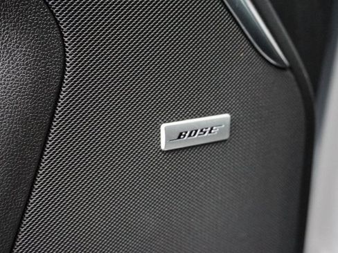 Used 2024 GMC Yukon XL Denali image 12