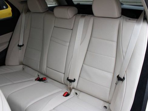 New 2025 Mercedes-Benz GLE 450 4MATIC image 41