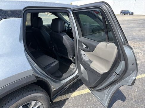 New 2026 Chevrolet Equinox LT image 25