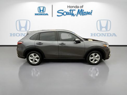 Certified 2023 Honda HR-V LX image 8