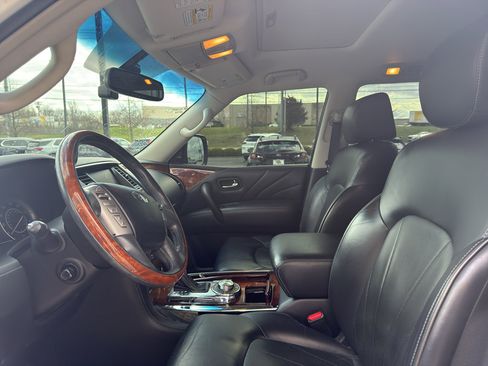 Used 2016 INFINITI QX80 Limited image 8