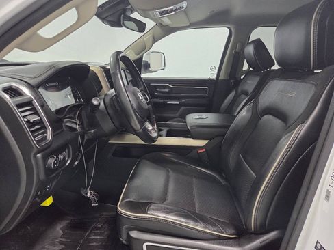 Used 2022 RAM 1500 Laramie AWD/4WD image 11