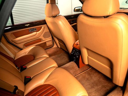 Used 2001 Bentley Arnage Red Label image 8