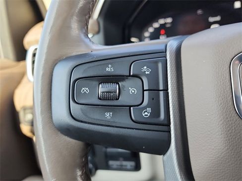 Used 2022 GMC Yukon Denali w/ Denali Ultimate Package image 28