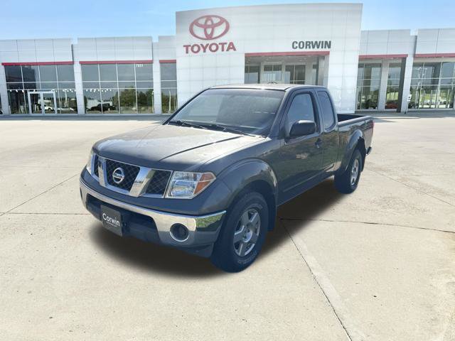Used 2007 Nissan Frontier SE w/ SE Value Truck Pkg AWD/4WD image 7