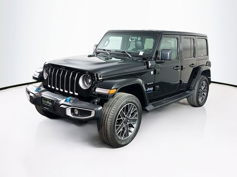 Used 2023 Jeep Wrangler Sahara w/ Cold Weather Group image 3