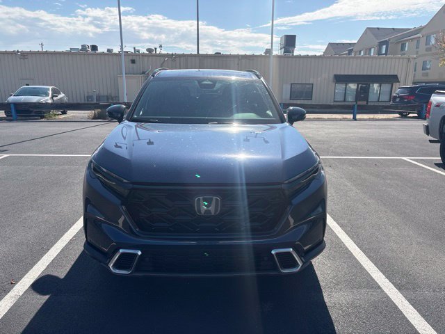 Used 2025 Honda CR-V Sport Touring image 2