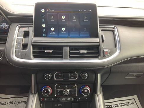 Used 2022 Chevrolet Suburban Z71 w/ Z71 Off-Road Package image 15