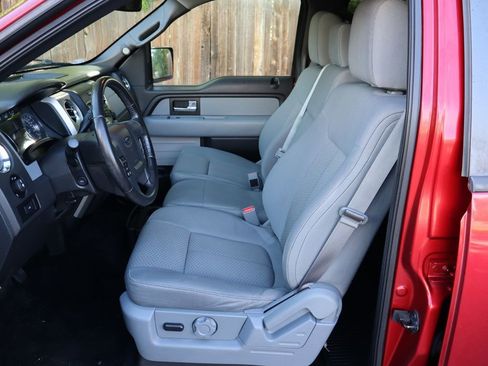 Used 2014 Ford F150 XLT w/ Equipment Group 302A Luxury RWD image 38