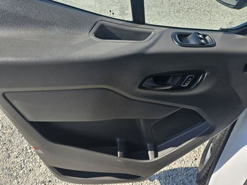 Used 2022 Ford Transit 350 XL RWD image 12