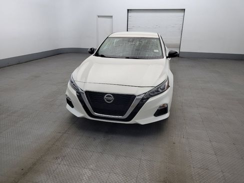 Used 2020 Nissan Altima 2.5 SR FWD image 15