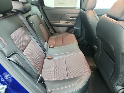 New 2026 Nissan Kicks SR image 36