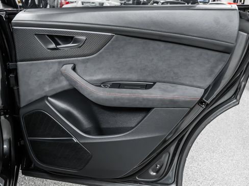 Used 2025 Audi RS Q8 performance image 40