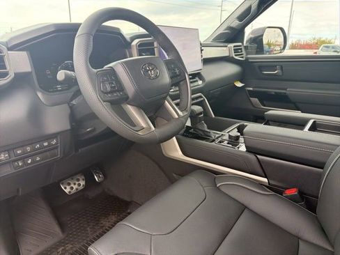 New 2026 Toyota Tundra Limited AWD/4WD image 18