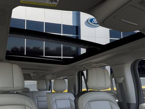 New 2026 Lincoln Navigator L Reserve AWD/4WD image 43