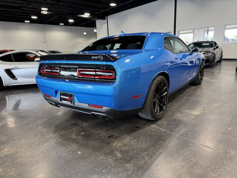 Used 2023 Dodge Challenger SRT Hellcat w/ Driver Convenience Group image 19