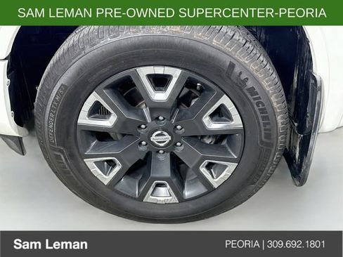Used 2021 Nissan Titan Platinum Reserve w/ Moonroof Package AWD/4WD image 31