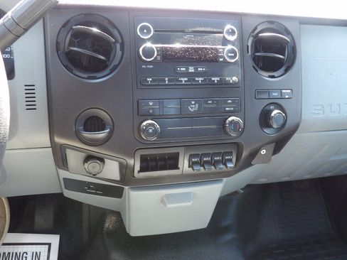 Used 2016 Ford F450 XL w/ XL Value Package RWD image 10