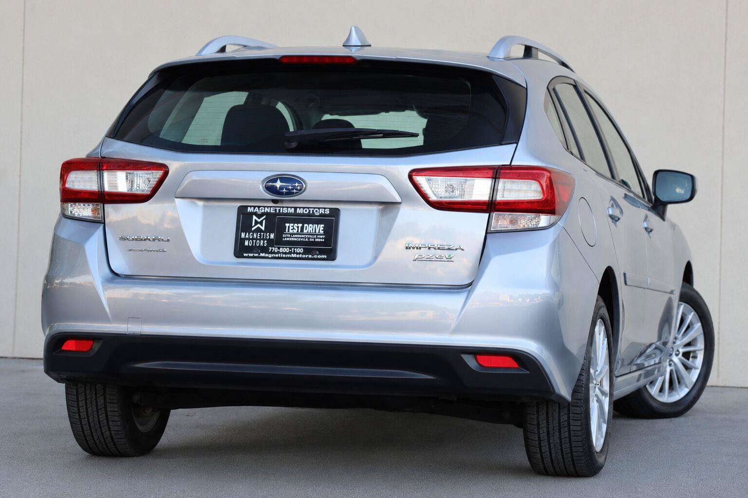 Used 2017 Subaru Impreza 2.0i Premium AWD/4WD image 11