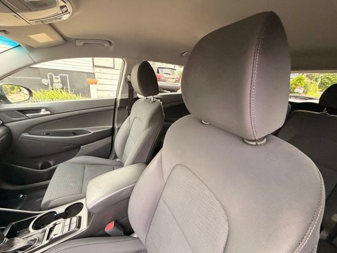 Used 2019 Hyundai Tucson Value AWD/4WD image 14
