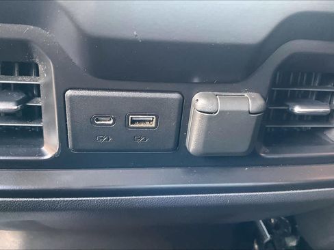 Used 2019 Chevrolet Silverado 1500 RST AWD/4WD image 31