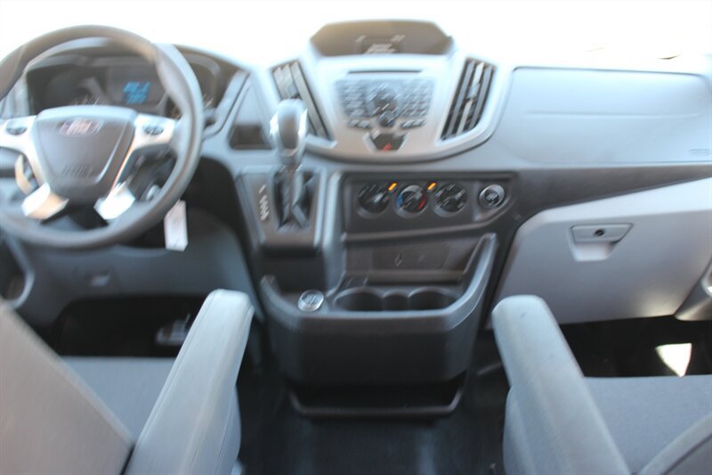 Used 2018 Ford Transit 350 XL RWD image 25