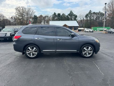 Used 2014 Nissan Pathfinder Platinum w/ Platinum Premium Package image 5
