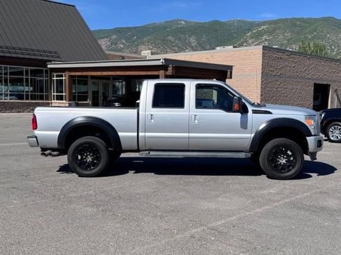 Used 2014 Ford F350 Lariat w/ Lariat Ultimate Package AWD/4WD image 8
