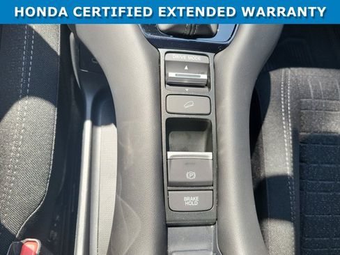 Certified 2025 Honda HR-V LX image 36
