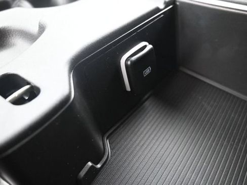 New 2026 RAM 2500 Tradesman AWD/4WD image 27