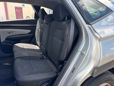 Used 2022 Hyundai Tucson SE FWD image 11