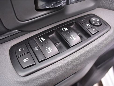 Used 2015 RAM 1500 Big Horn image 21