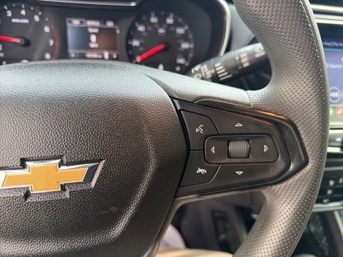 Used 2021 Chevrolet TrailBlazer LT w/ Convenience Package image 18