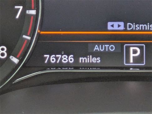 Used 2022 INFINITI QX80 Sensory w/ Cargo Package image 38