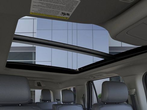 New 2026 Ford Expedition Active image 22