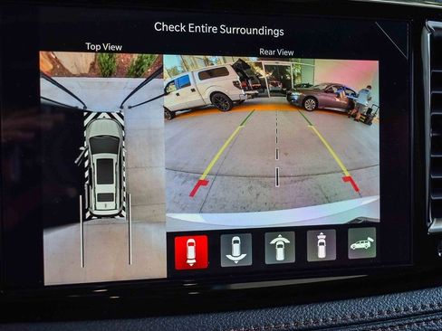 New 2026 Chrysler Pacifica Pinnacle w/ Trailer Tow Group image 25