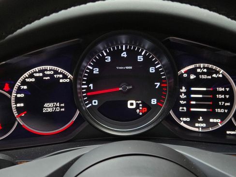 Used 2021 Porsche Panamera 4S image 37