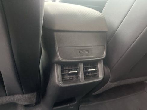 Certified 2025 Chevrolet Equinox LT w/ Convenience Package II image 22