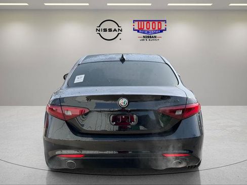 Used 2021 Alfa Romeo Giulia Ti w/ Nero Edizione image 3