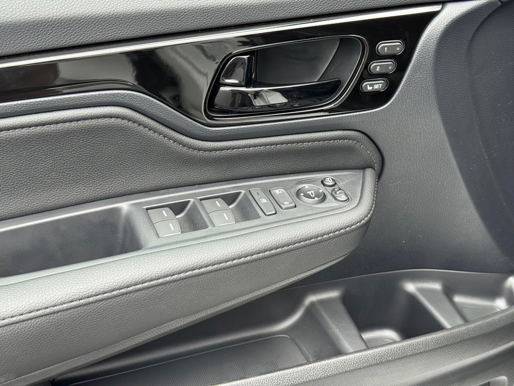 New 2026 Honda Odyssey Elite image 8