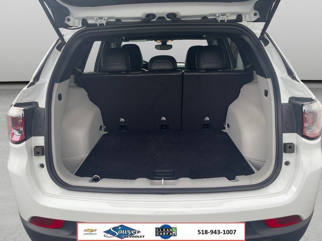 Used 2023 Jeep Compass Latitude AWD/4WD image 18