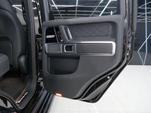 Used 2026 Mercedes-Benz G 63 AMG 4MATIC image 34
