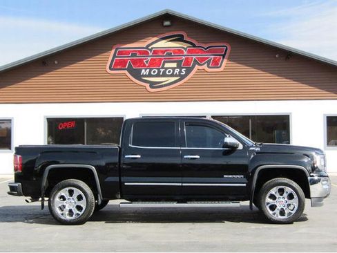 Used 2017 GMC Sierra 1500 SLT w/ SLT Premium Package image 3