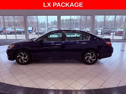 Used 2016 Honda Accord LX image 5