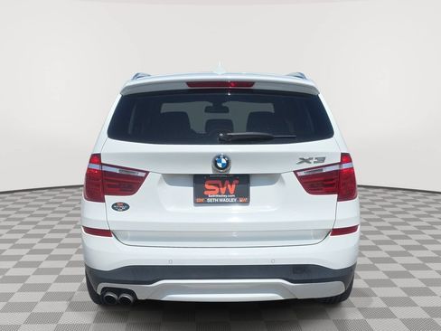 Used 2017 BMW X3 sDrive28i RWD image 6