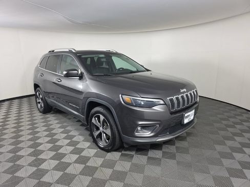 Used 2019 Jeep Cherokee Limited AWD/4WD image 7