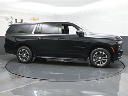 New 2025 Chevrolet Suburban LS