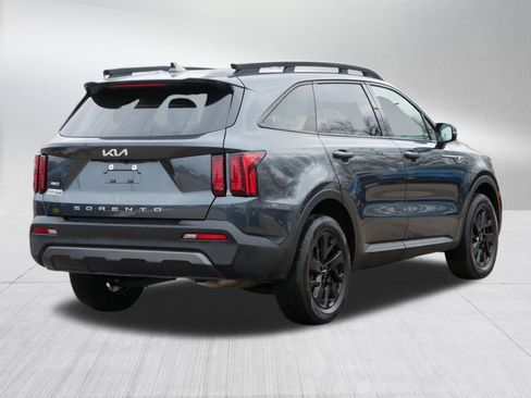 Used 2022 Kia Sorento S image 7